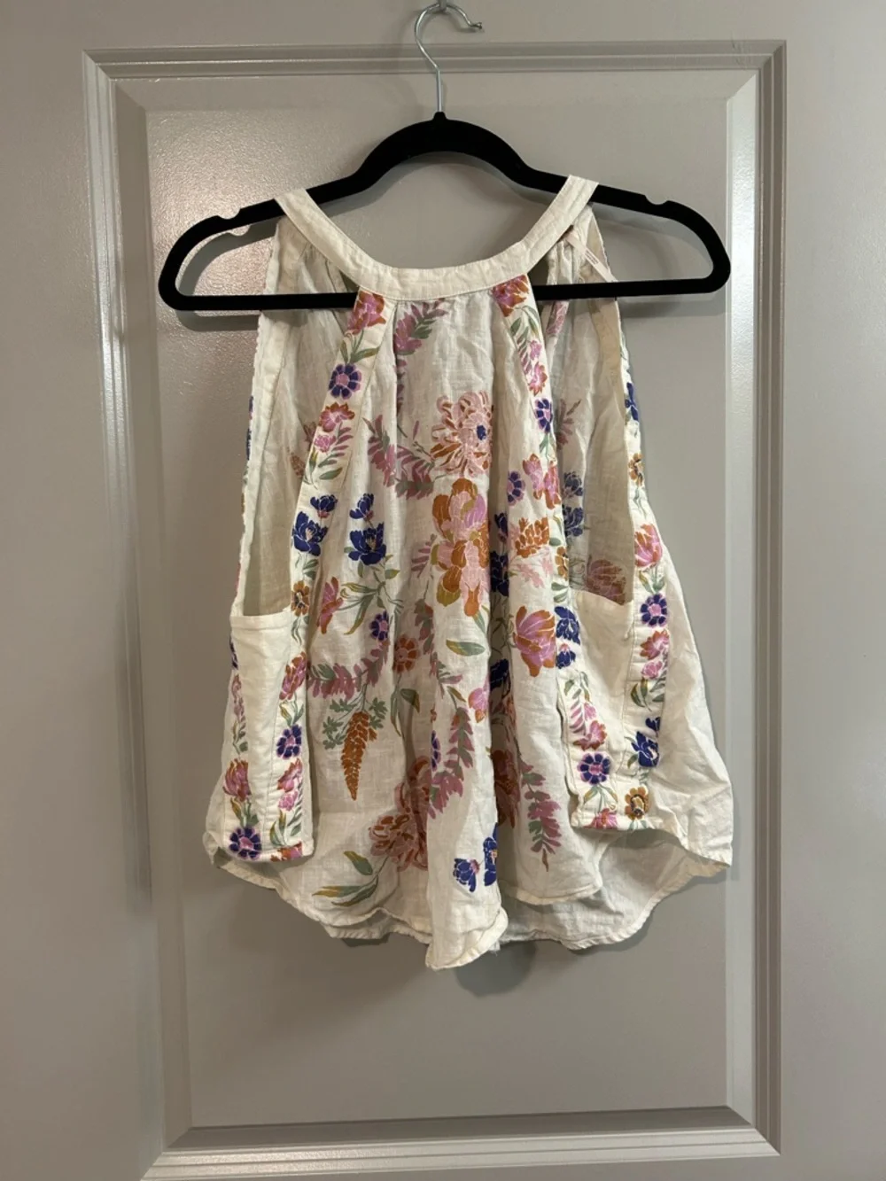 Free People floral Emily Swing Top in Cream and Multicolor - Picture 4 of 7